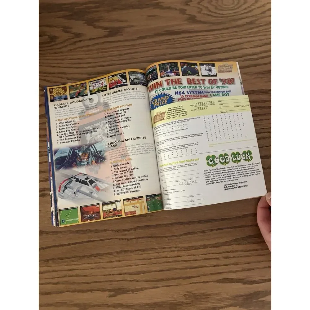 Nintendo Power Vol 118 March 1999 w/Poster, Charmeleon Pokémon Card & Inserts